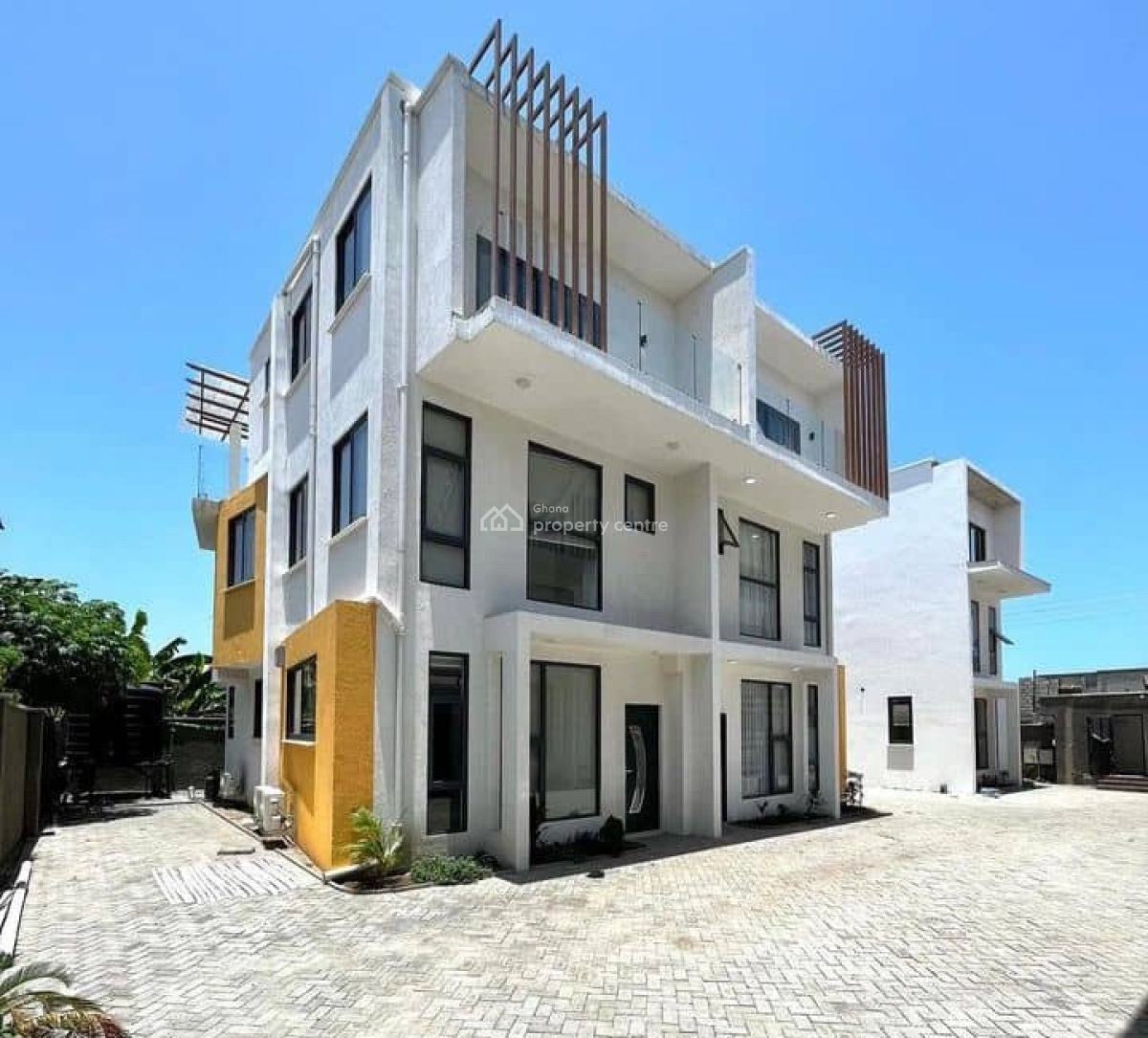4 Bedroom Townhouse in a Gated Community, Tseaddo, East Airport, Airport Residential Area, Accra, Townhouse for Sale