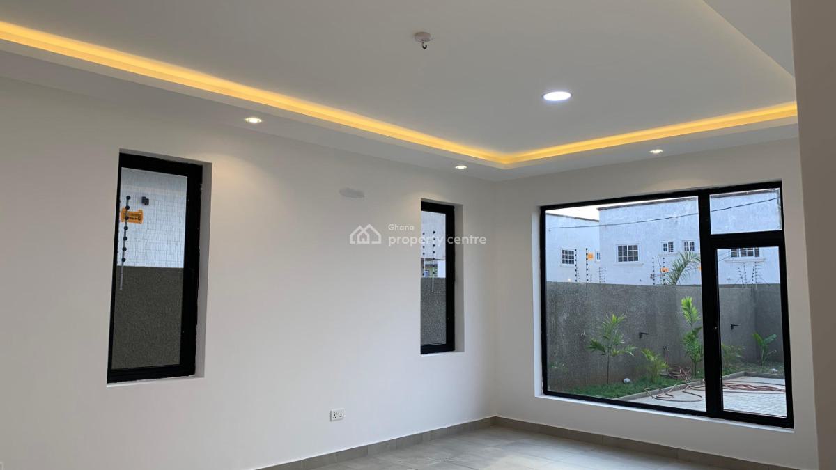 Executive Newly Built 4 Bedrooms, Community 25, Tema, Accra, House for Sale