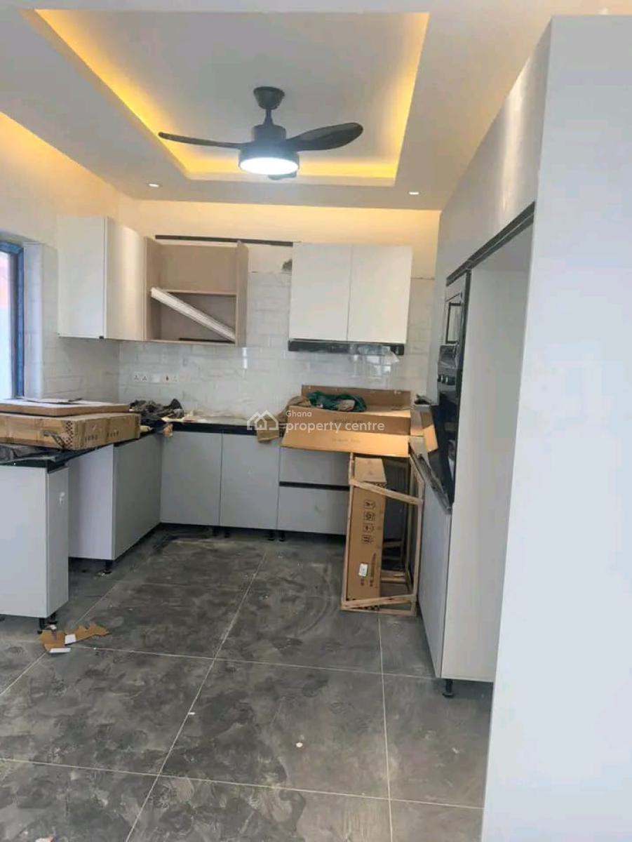 Executive 3-bedroom Townhouse, West Trasacco, Adjiringanor, East Legon, Accra, Townhouse for Sale