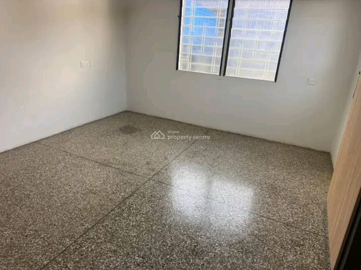 Decent 4-bedroom House, Tantra Hill, Ga West Municipal, Accra, House for Rent