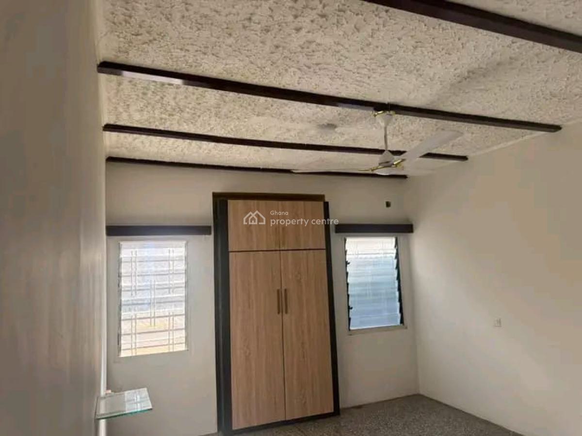 Decent 4-bedroom House, Tantra Hill, Ga West Municipal, Accra, House for Rent
