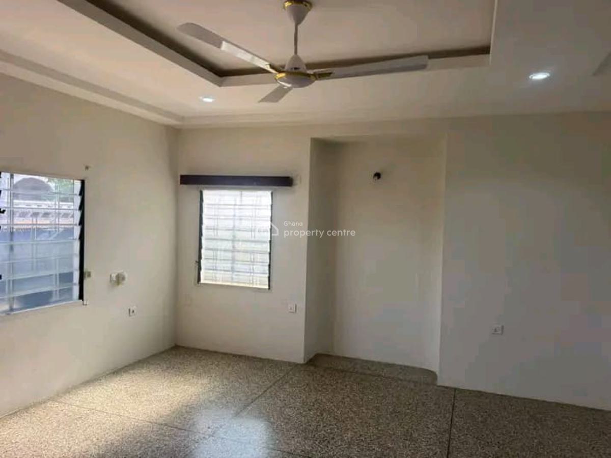 Decent 4-bedroom House, Tantra Hill, Ga West Municipal, Accra, House for Rent