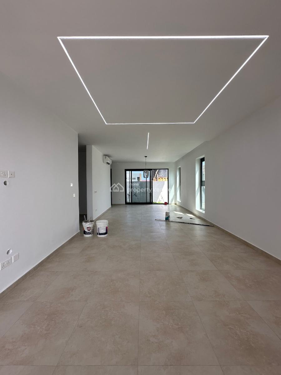 Executive 5 Bedroom, Tse Addo, Accra, House for Sale