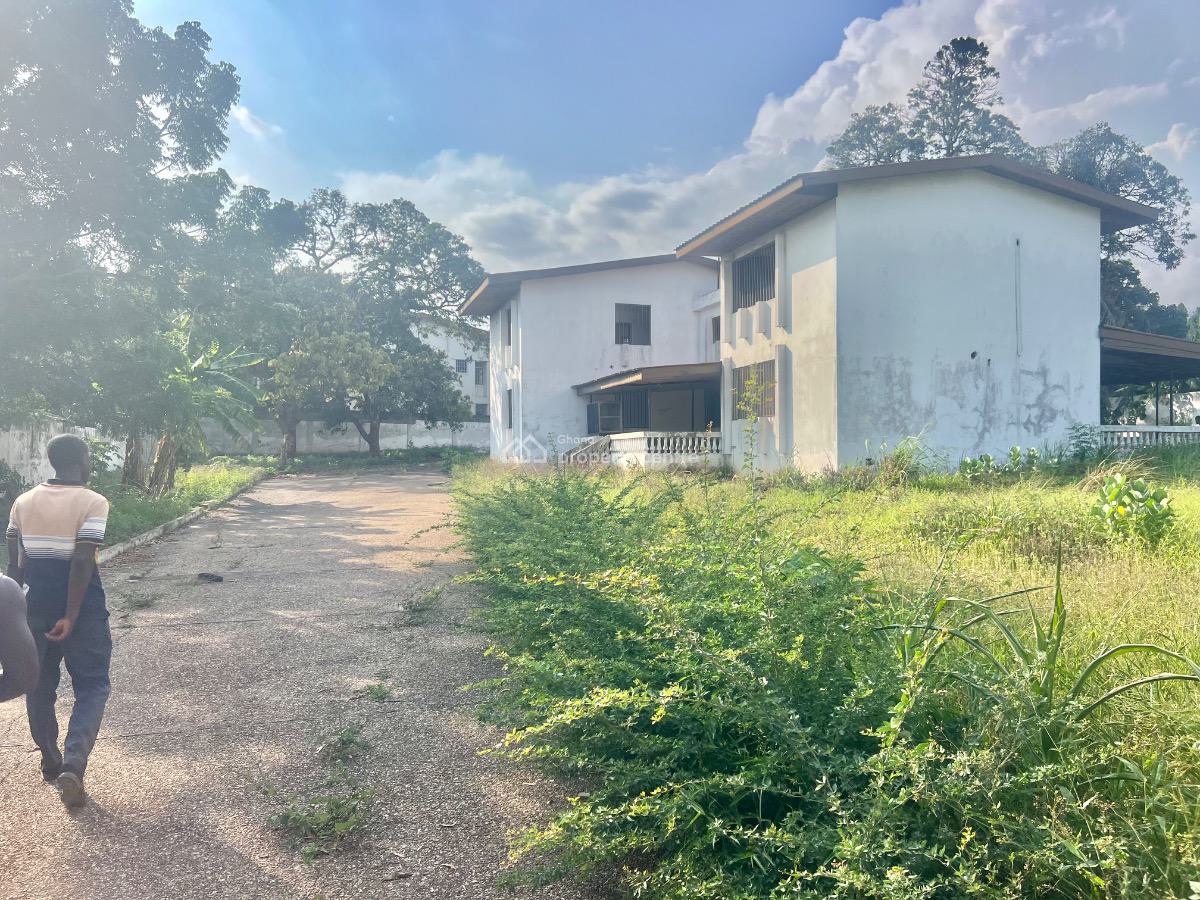 Acre of Land in Cantonments, Cantonments,accra, Cantonments, Accra, Mixed-use Land for Sale