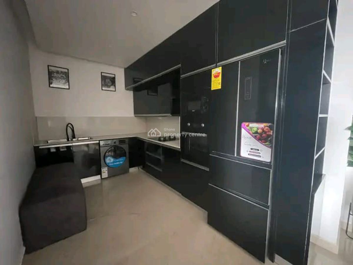 Fully Furnished 1-bedroom Apartment @ Osu, Osu, Accra, Apartment Short Let