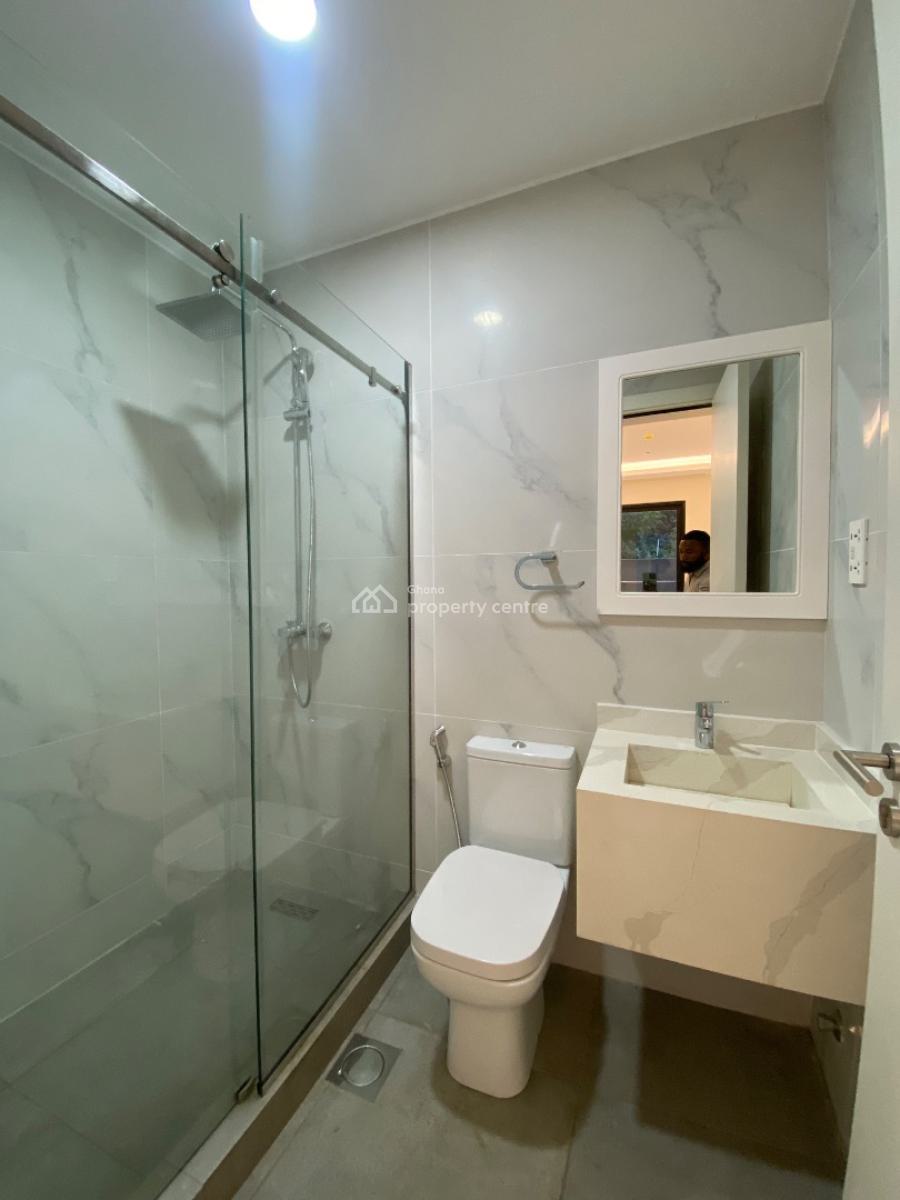 2 Bedroom Apartment, Fifth Circular Road, Cantonments, Accra, Apartment for Sale