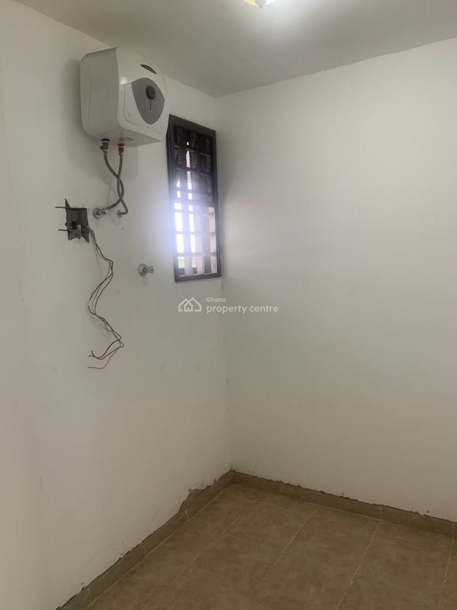 2 Bedroom, School Junction, Ashaley Botwe, Adenta Municipal, Accra, Apartment for Rent