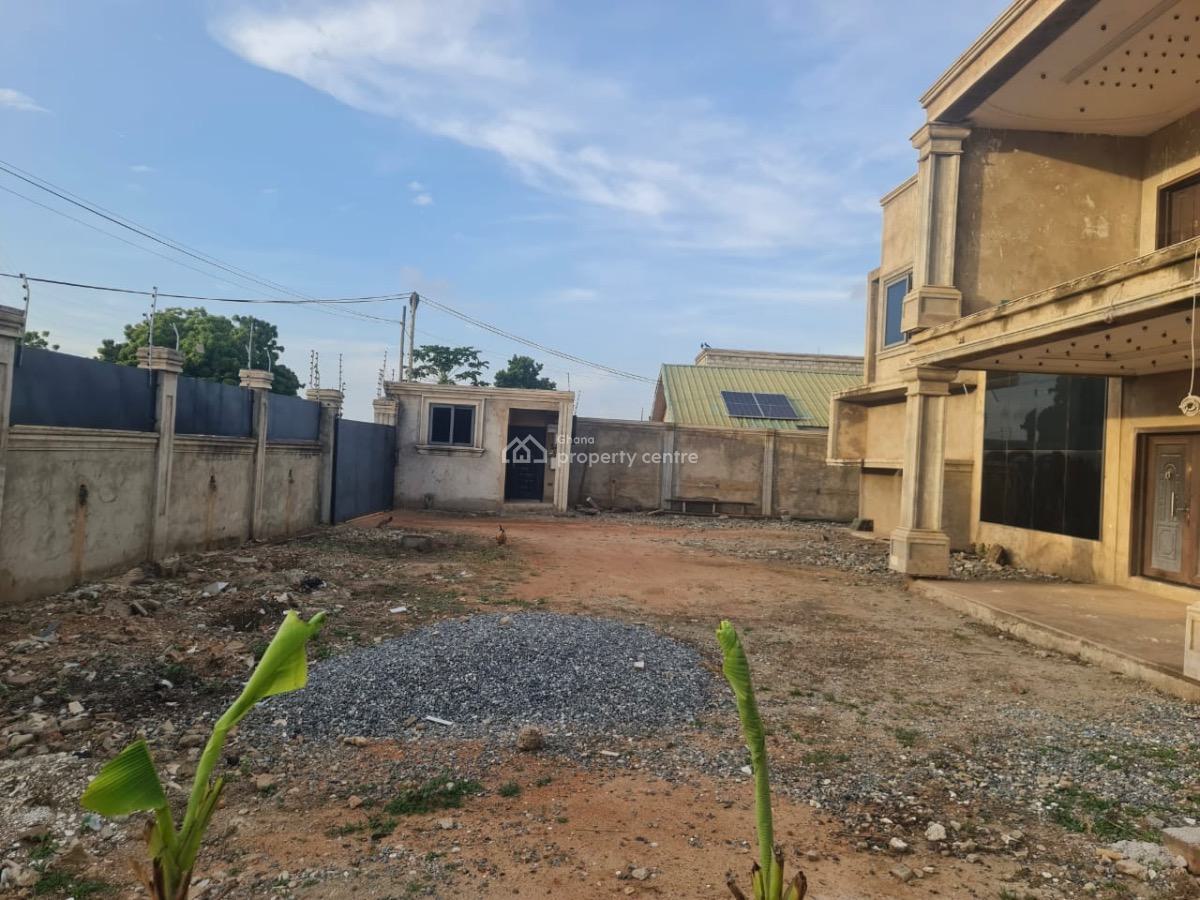 5 Bedroom, Born Again Pentecost, Dome, Ga East Municipal, Accra, Detached Duplex for Sale