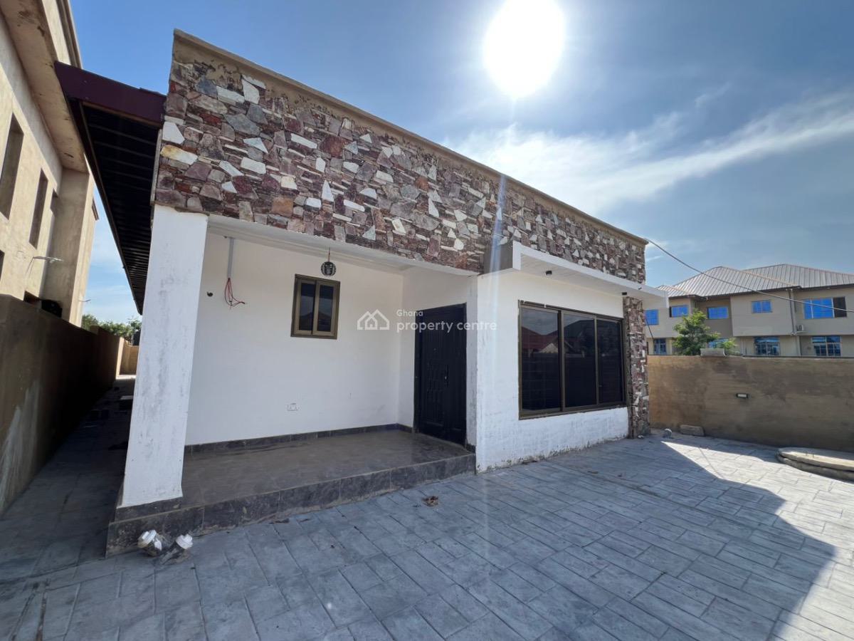 3 Bedroom House, Amrahia, Adenta Municipal, Accra, Detached Bungalow for Sale
