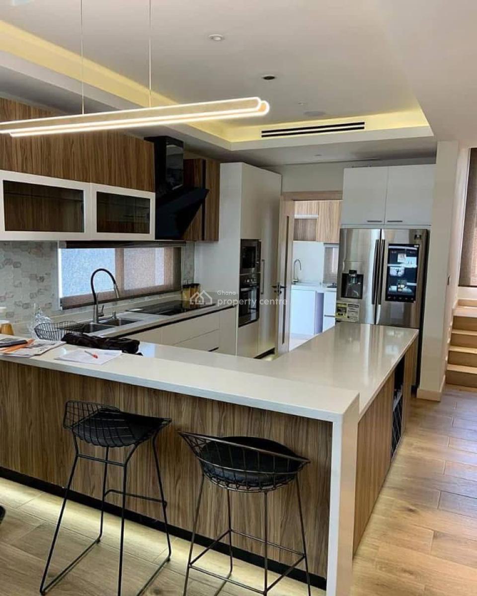 Unfurnished 5 Bedroom House, Cantonments, Accra, House for Sale