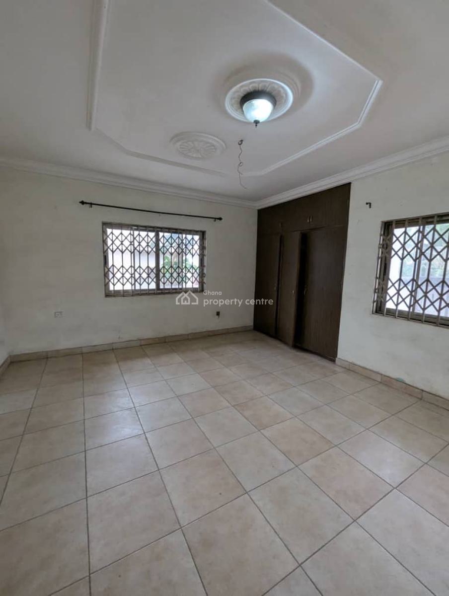 Free Hold 7 Bedroom House, Cfc, Achimota, Accra, House for Sale
