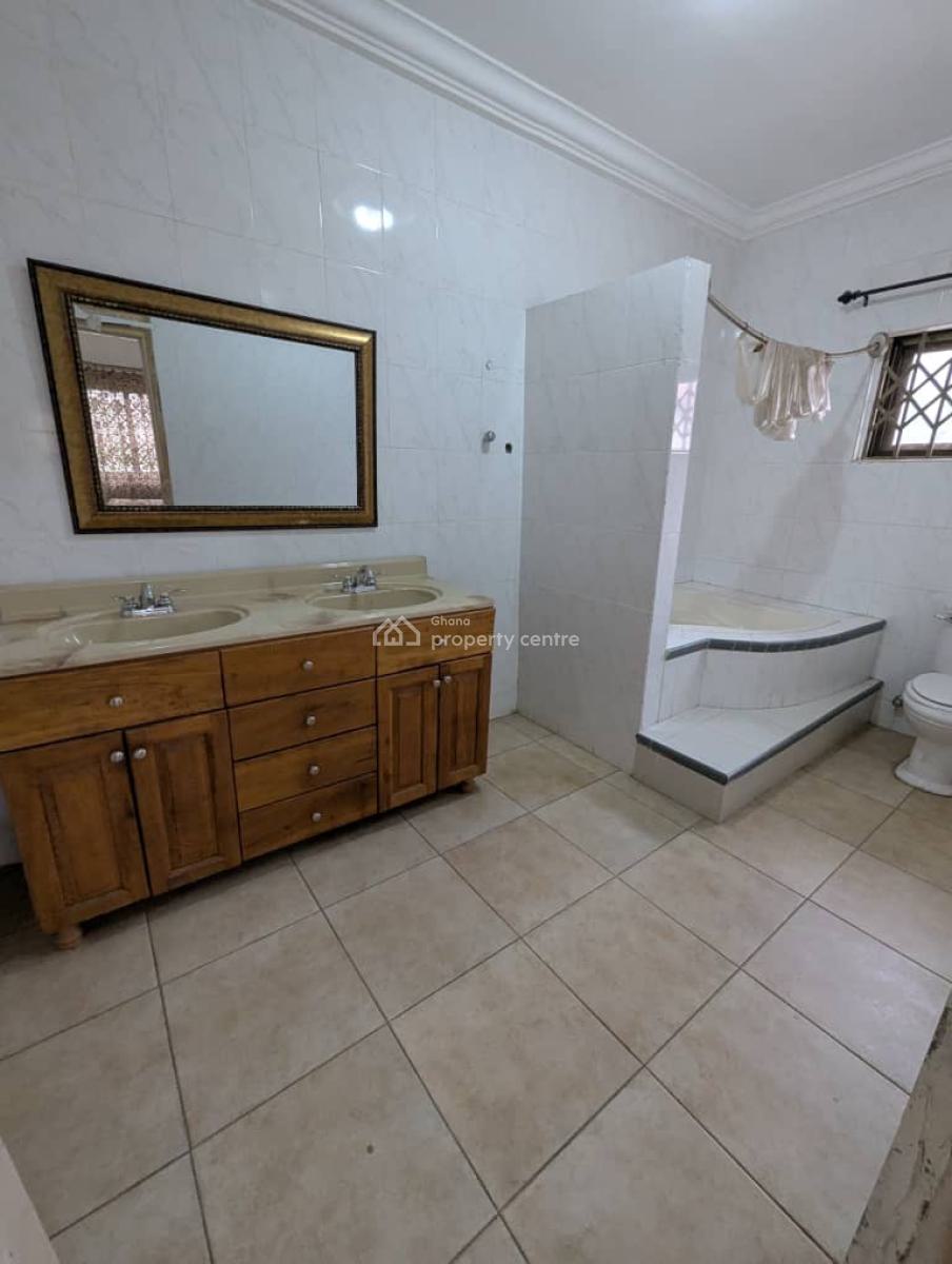 Free Hold 7 Bedroom House, Cfc, Achimota, Accra, House for Sale