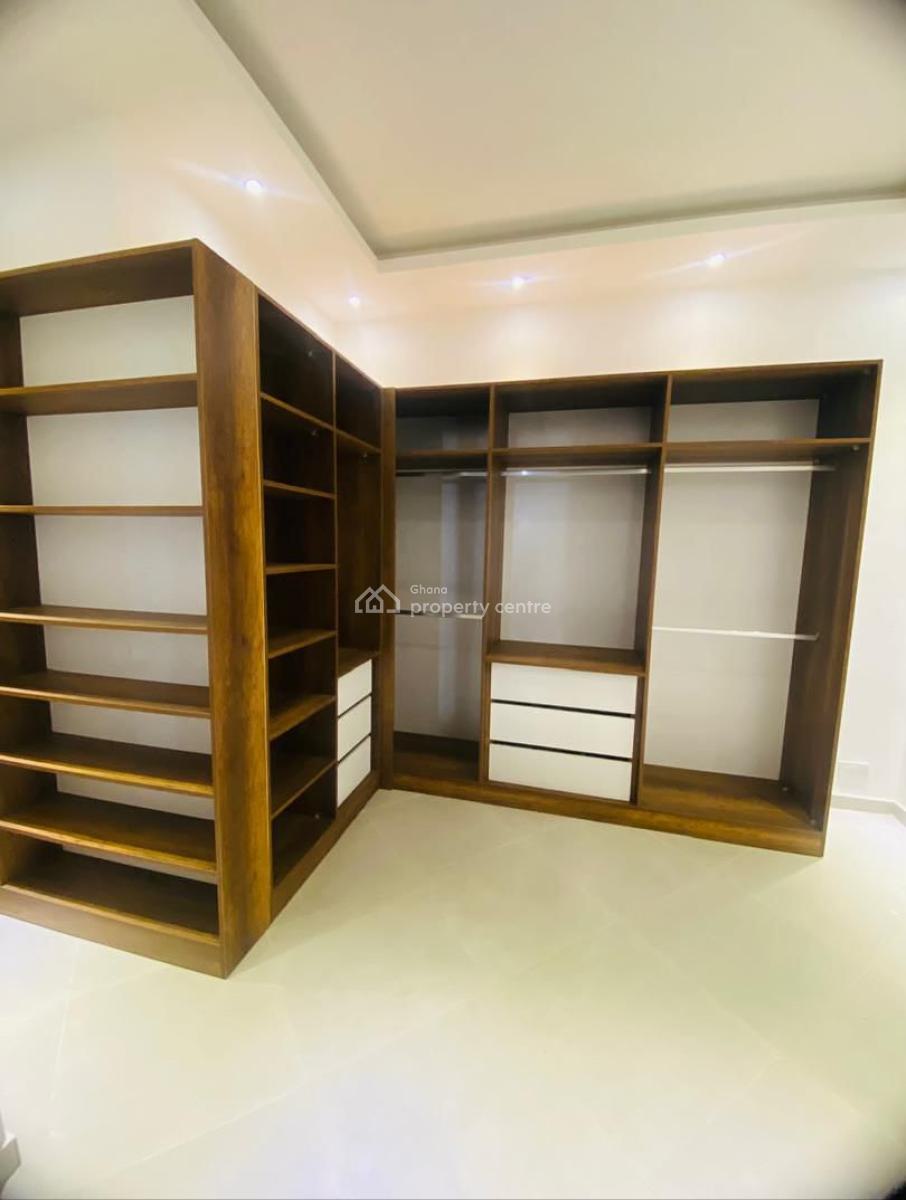 Executive 4 Bedroom, Spintex, Accra, House for Sale