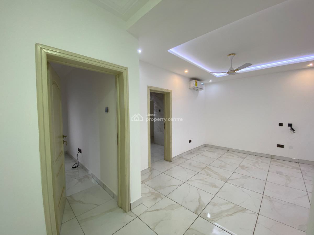 2 Bedroom Apartment School Junction Botwe, School Junction, Ashaley Botwe, Adenta Municipal, Accra, Apartment for Rent