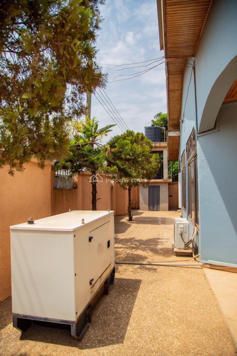 5 Bedroom House at Tema Comm 25 Afienya, Afienya Tema Comm 25, Accra Metropolitan, Accra, House for Sale