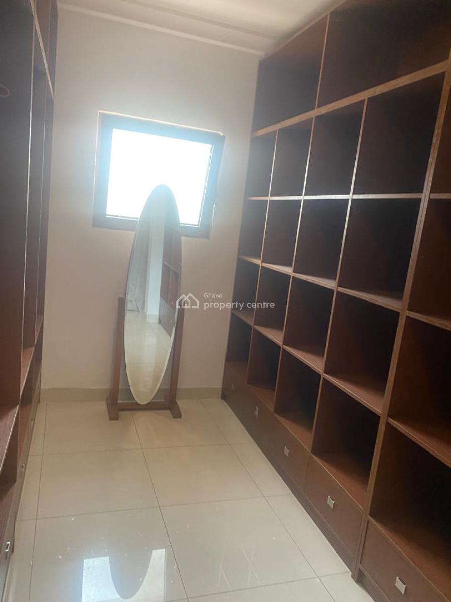 Cantonments 5 Bedrooms with Boys Quarters, Cantonments, Cantonments, Accra, Townhouse for Rent