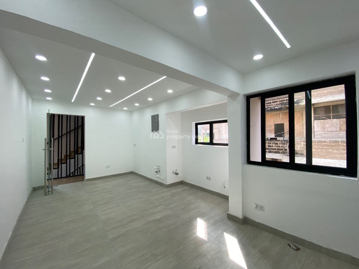 55 Sqm Office Unit Cantonments, 14 Cantonments, Cantonments, Accra, Office Space for Rent