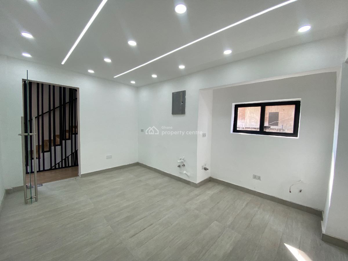 55 Sqm Office Unit Cantonments, 14 Cantonments, Cantonments, Accra, Office Space for Rent