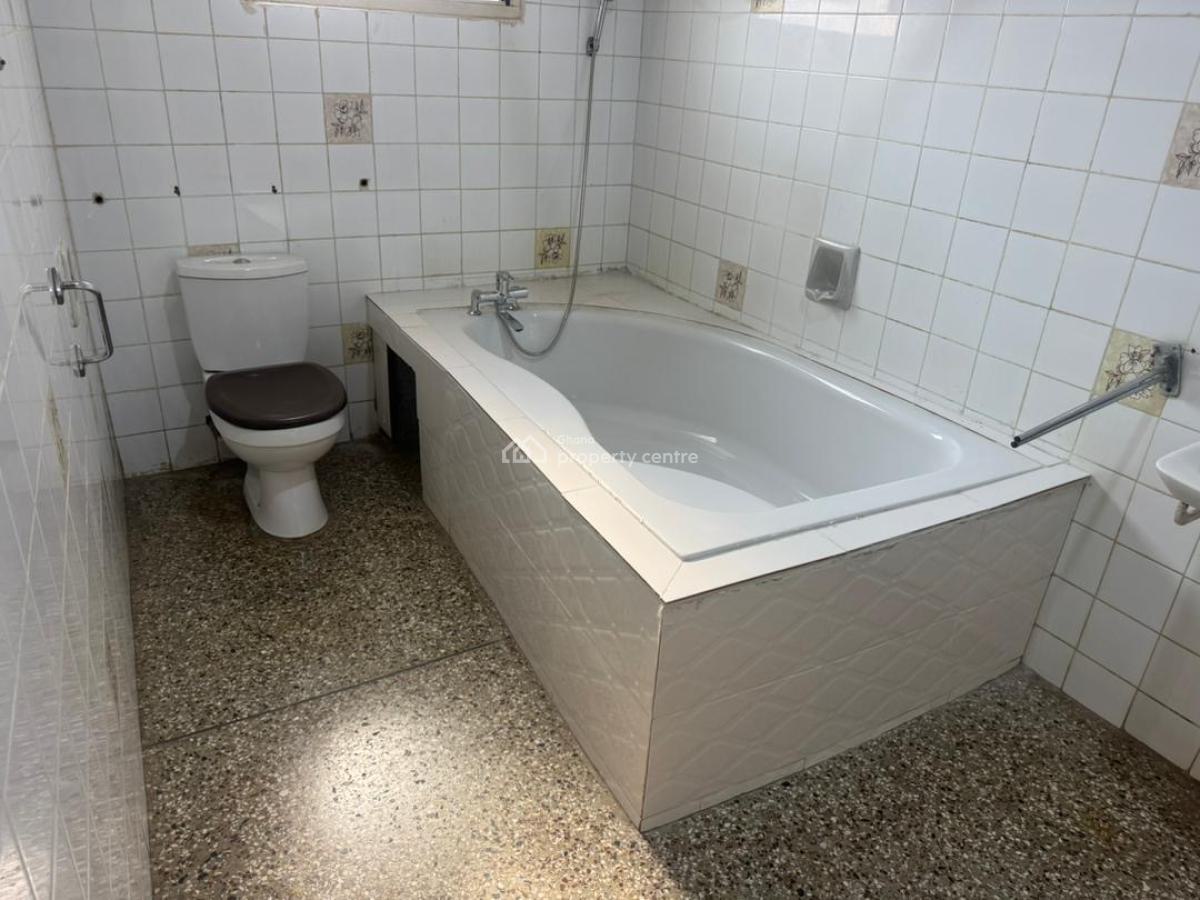 4 Bedrooms, Tantra Hills Ola School Area, Ga South Municipal, Accra, Apartment for Rent