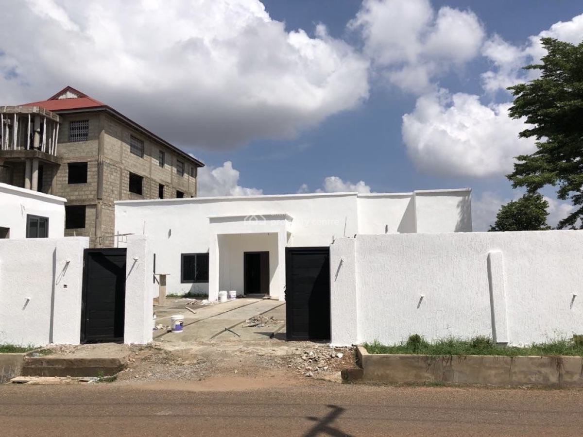 3 Bedrooms, Rehoboth Estate, Oyarifa, La Nkwantanang Madina Municipal, Accra, Detached Bungalow for Sale