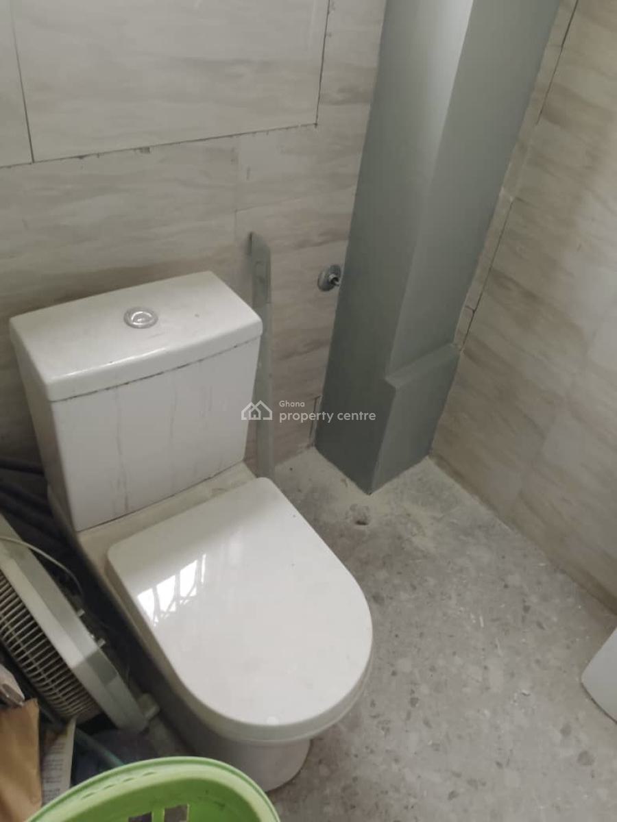 3 Bedrooms, Ablekuma Highway Amormorley, Pokuase (pokoasi), Ga West Municipal, Accra, Apartment for Rent