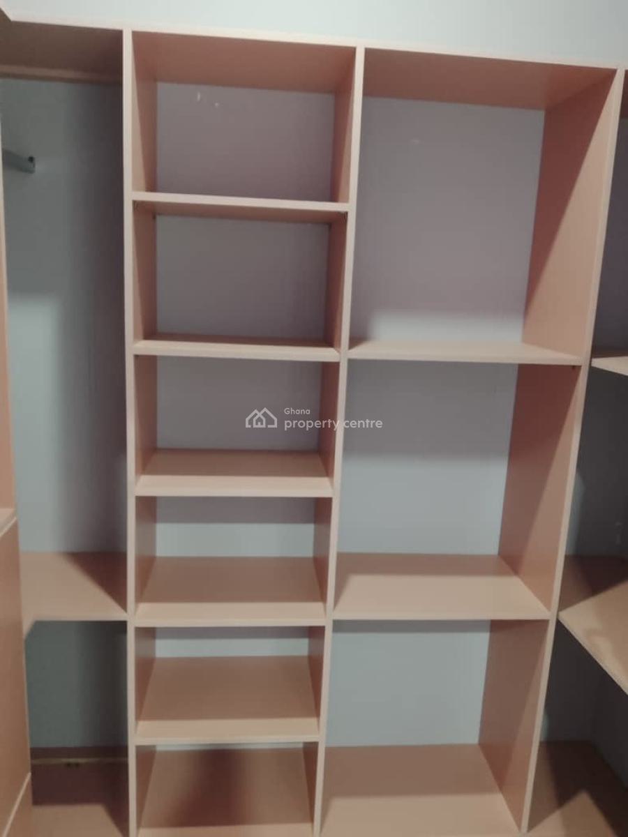 3 Bedrooms, Ablekuma Highway Amormorley, Pokuase (pokoasi), Ga West Municipal, Accra, Apartment for Rent