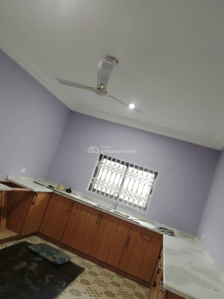 3 Bedrooms, Ablekuma Highway Amormorley, Pokuase (pokoasi), Ga West Municipal, Accra, Apartment for Rent