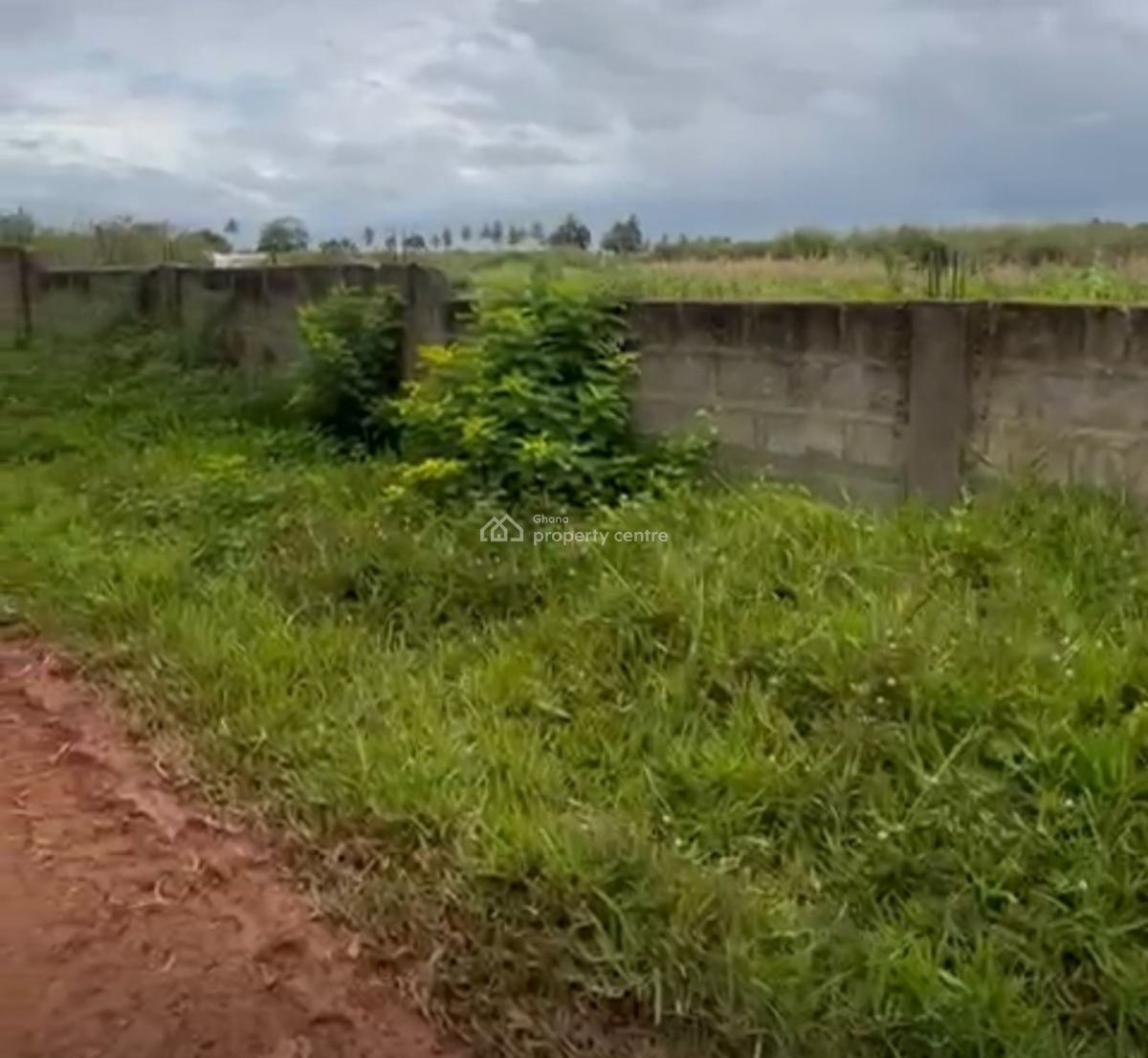 Titled 2.5 Plots Just Minutes From The Ocean, Beach Road, Takoradi, Sekondi-takoradi, Western Region, Mixed-use Land for Sale