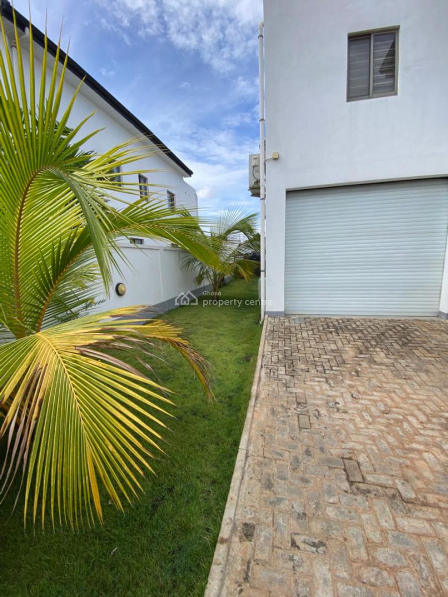 4 Bedroom Duplex with Staff Quarters in a Gated Community with Pool, Tseaddo, East Airport, Airport Residential Area, Accra, Detached Duplex for Rent