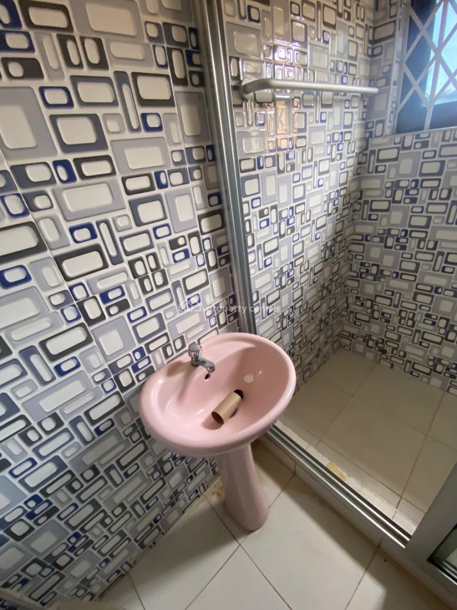 5 Bedrooms at Ofankor Asofan, Asofan, Ga South Municipal, Accra, Detached Bungalow for Rent