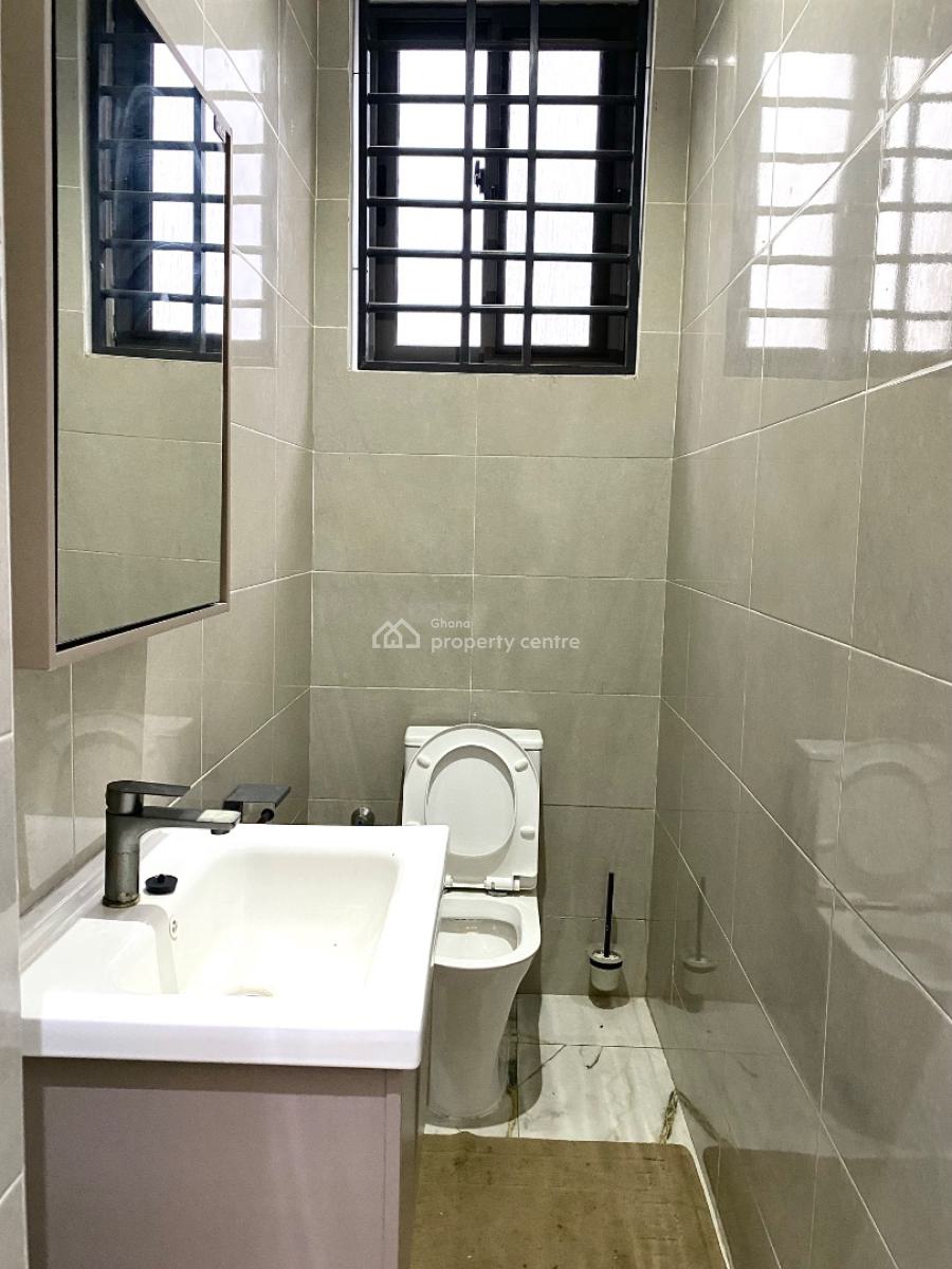 2 Bedrooms Apartment in East Airport, East Airport, East Airport, Airport Residential Area, Accra, Apartment for Rent