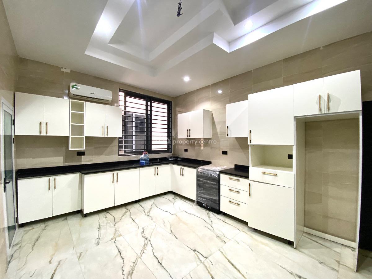 2 Bedrooms Apartment in East Airport, East Airport, East Airport, Airport Residential Area, Accra, Apartment for Rent