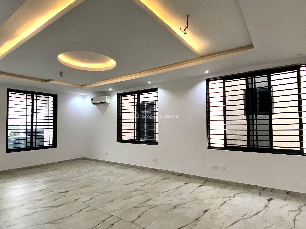 2 Bedrooms Apartment in East Airport, East Airport, East Airport, Airport Residential Area, Accra, Apartment for Rent