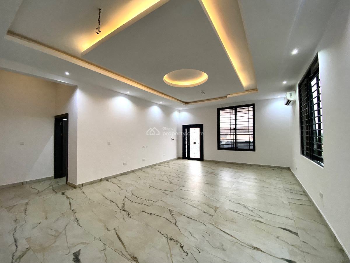 2 Bedrooms Apartment in East Airport, East Airport, East Airport, Airport Residential Area, Accra, Apartment for Rent