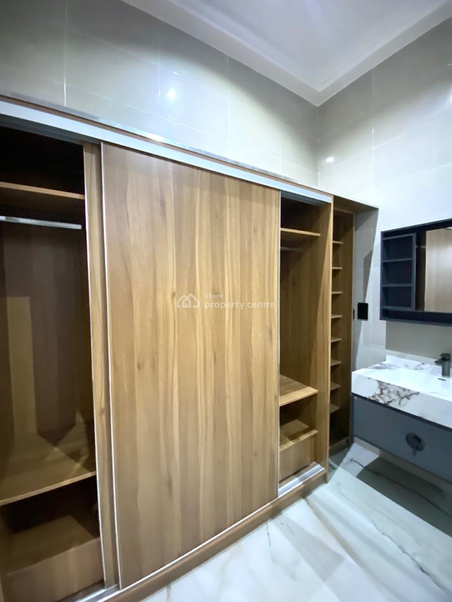 2 Bedrooms Apartment in East Airport, East Airport, East Airport, Airport Residential Area, Accra, Apartment for Rent