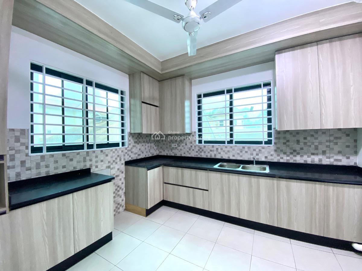 2 Bedrooms Apartment in East Airport, East Airport, East Airport, Airport Residential Area, Accra, Apartment for Rent