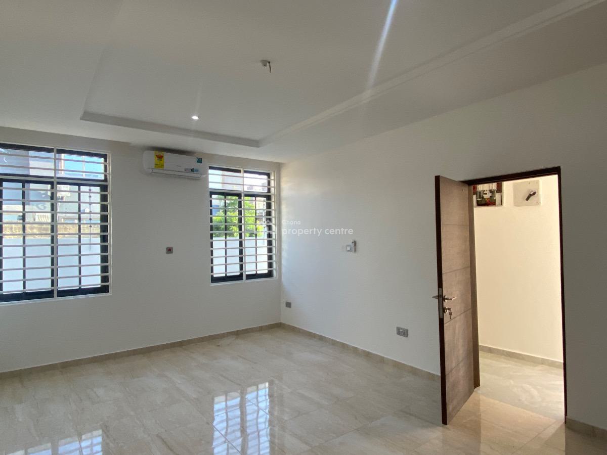 4 Bedrooms House at Lakeside Estates, Lakeside Estates, Adenta Municipal, Accra, House for Sale