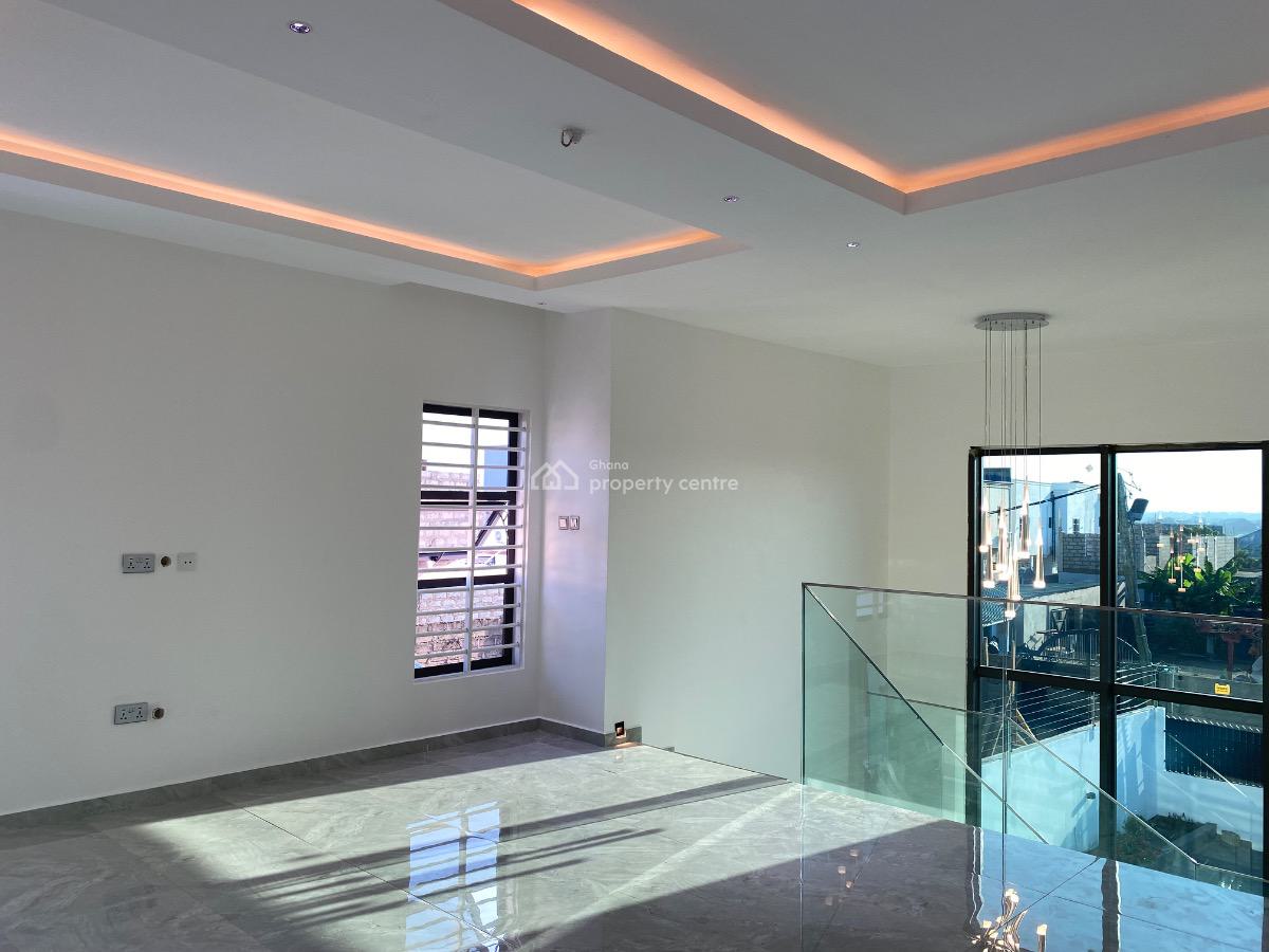 4 Bedrooms House at Lakeside Estates, Lakeside Estates, Adenta Municipal, Accra, House for Sale