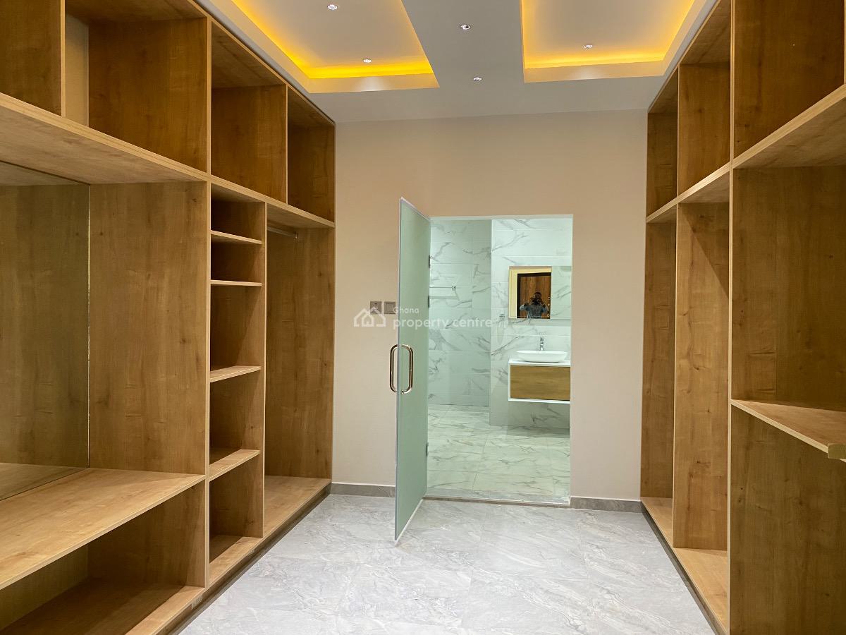 4 Bedrooms House at Lakeside Estates, Lakeside Estates, Adenta Municipal, Accra, House for Sale