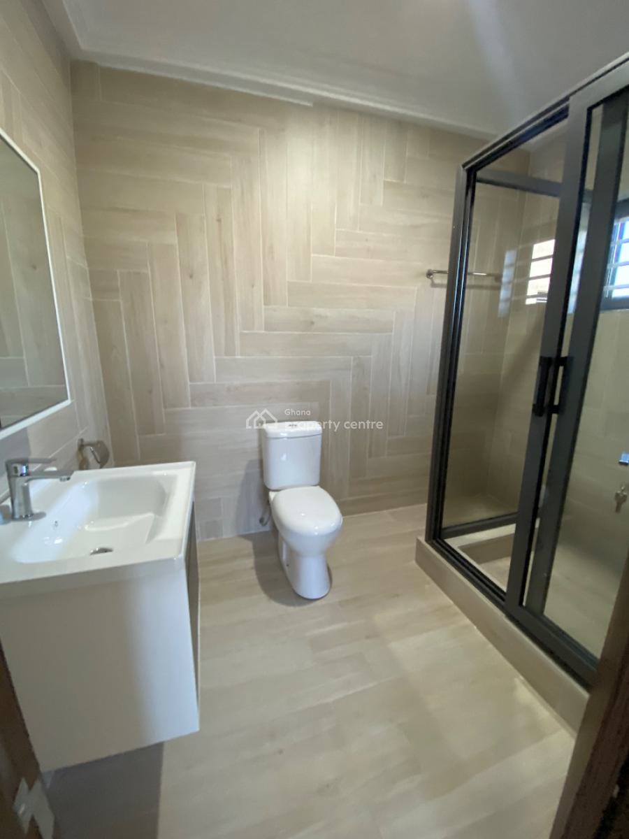 4 Bedrooms House at Lakeside Estates, Lakeside Estates, Adenta Municipal, Accra, House for Sale