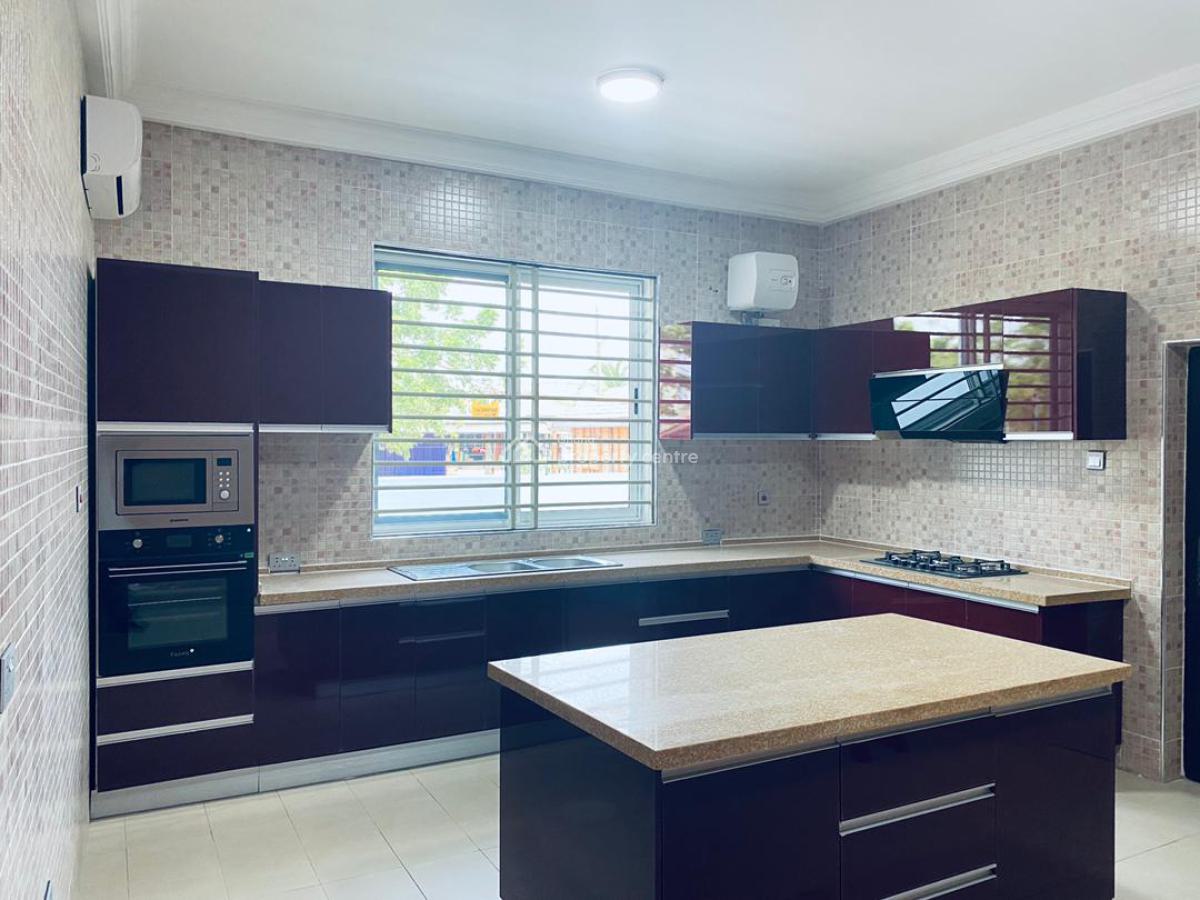 4 Bedrooms House Lakeside Estates, Lakeside Estates, Adenta Municipal, Accra, Detached Duplex for Sale
