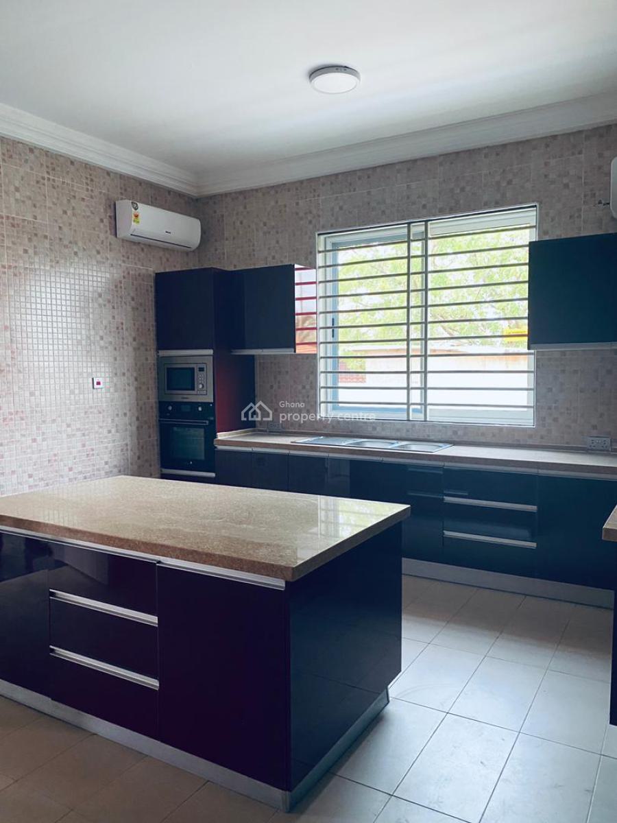 4 Bedrooms House Lakeside Estates, Lakeside Estates, Adenta Municipal, Accra, Detached Duplex for Sale