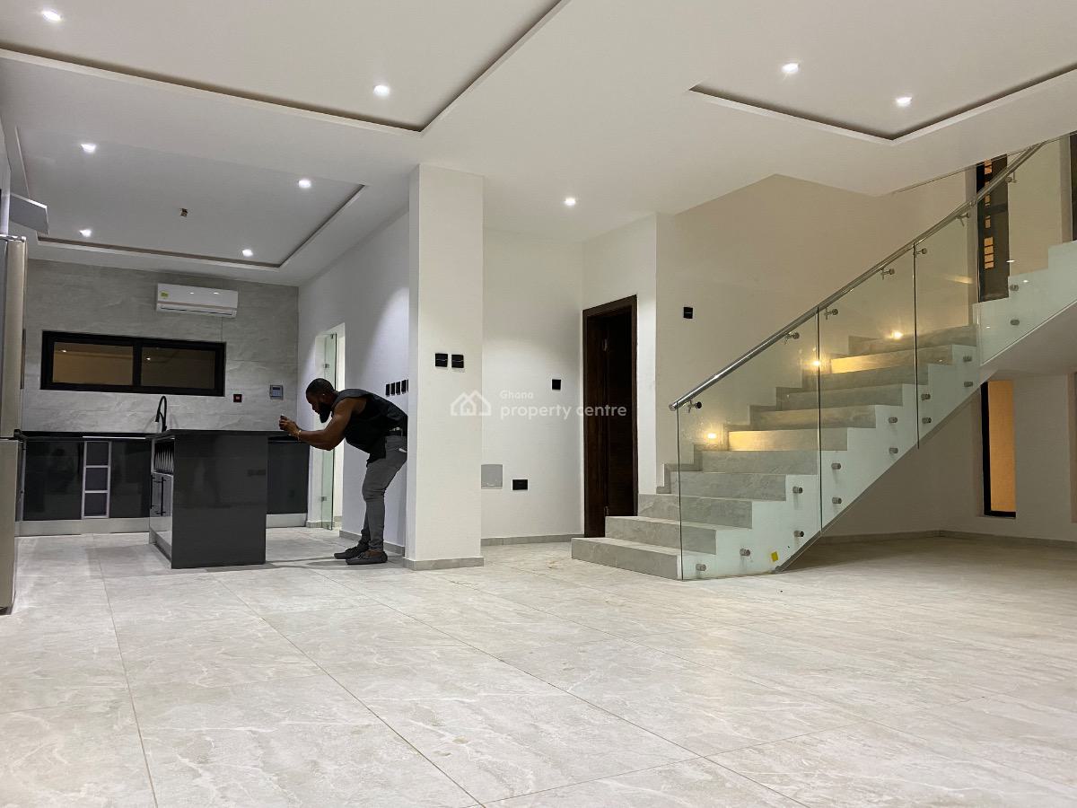 5 Bedrooms Mansion with Pool Adjiringanor, West Trassaco, Adjiringanor, East Legon, Accra, House for Sale