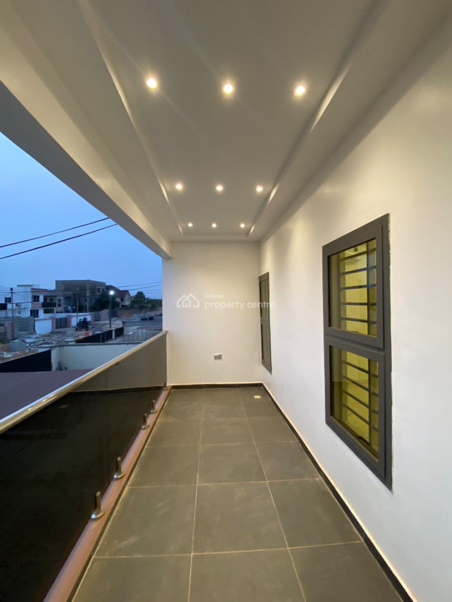 4 Bedrooms Mansion at Lakeside Estates, Lakeside Estate, Adenta Municipal, Accra, House for Sale