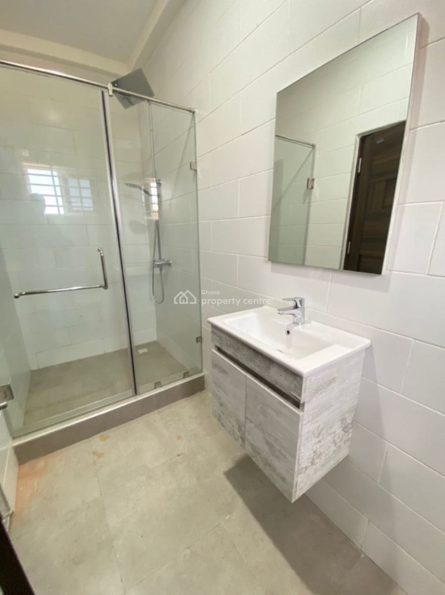 4 Bedrooms House at Lakeside Estates, Lakeside Estates, Adenta Municipal, Accra, House for Sale