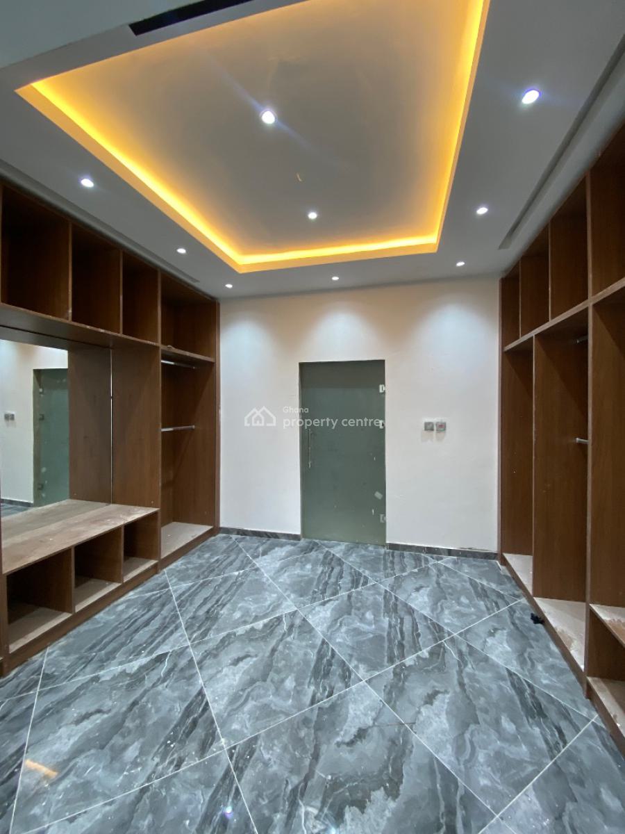 4 Bedrooms House at Lakeside Estates, Lakeside Estate, Adenta Municipal, Accra, House for Sale