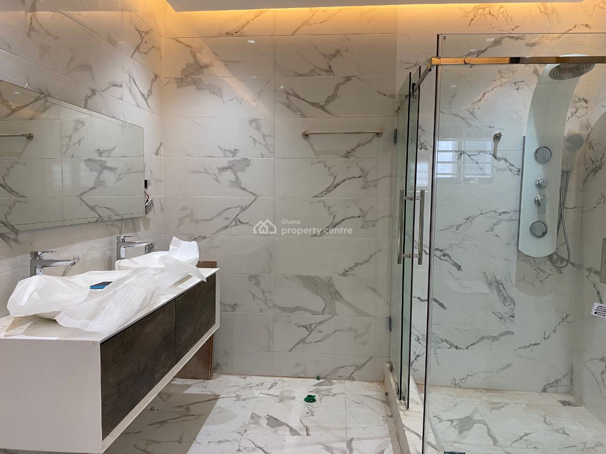 4 Bedrooms House at Lakeside Estates, Lakeside Estate, Adenta Municipal, Accra, House for Sale