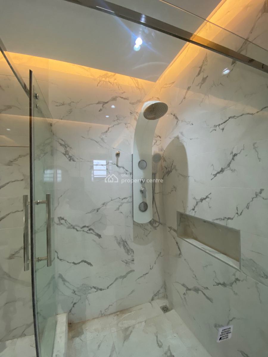 4 Bedrooms House at Lakeside Estates, Lakeside Estate, Adenta Municipal, Accra, House for Sale