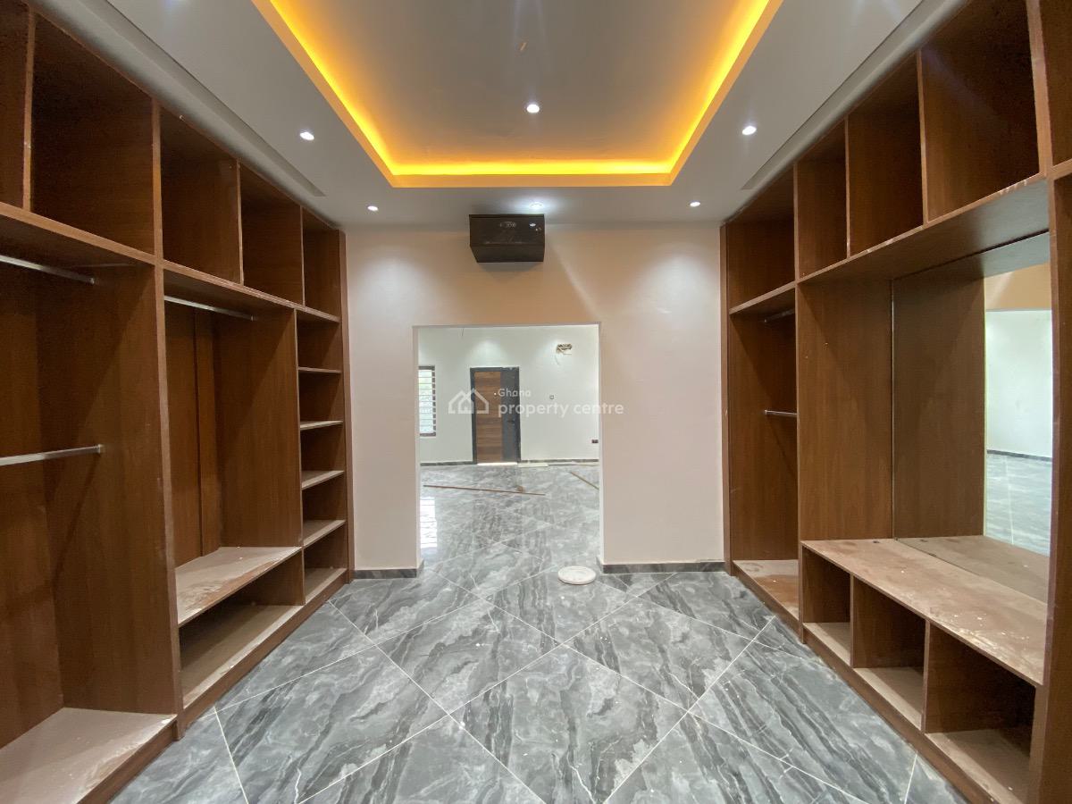 4 Bedrooms House at Lakeside Estates, Lakeside Estate, Adenta Municipal, Accra, House for Sale