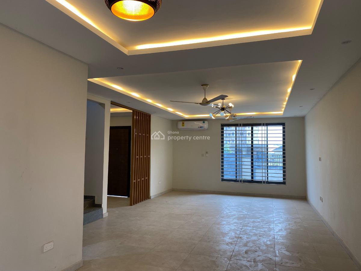 Luxury 4 Bedrooms Lakeside Estates, Lakeside Estates, Adenta Municipal, Accra, Detached Duplex for Sale